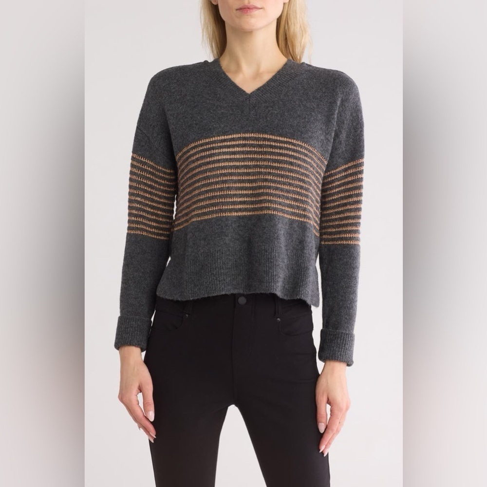 Democracy Metallic Stripe V Neck Sweater Size Large Gray Rose Gold